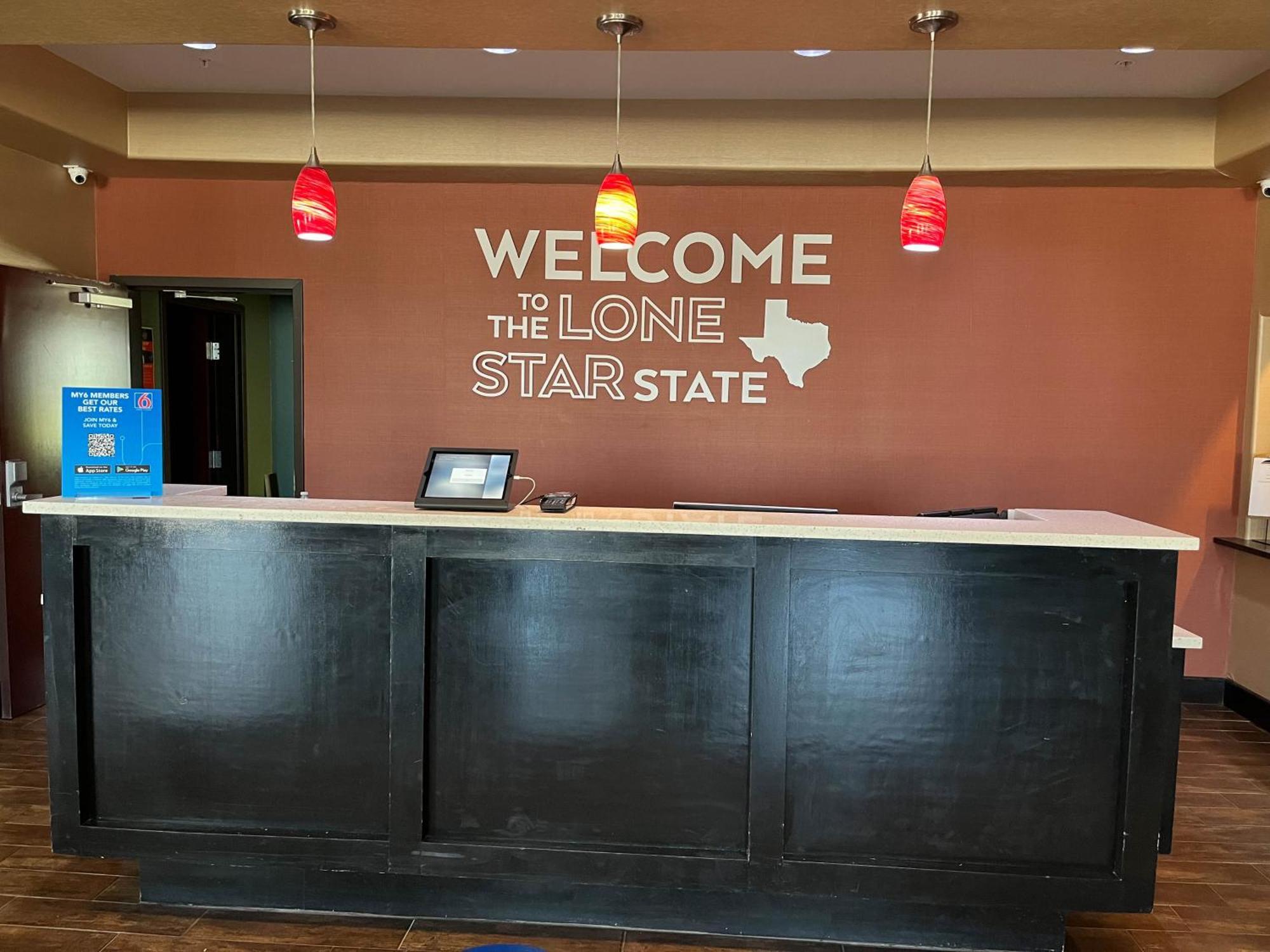 Quality Inn & Suites Pearsall Exterior foto